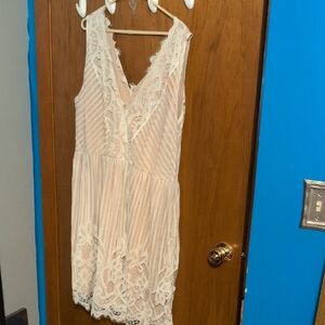 K Jordan Cream Lace Midi Dress
